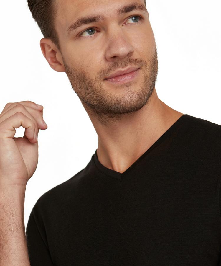 Falke Falke UW T-Shirt V-Neck WO/CLY m Unterhemd Herren - black (3000) - 3 | SportScheck