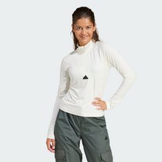 Rückansicht von adidas City Escape Quarter-Zip Longsleeve Langarmshirt Damen Off White