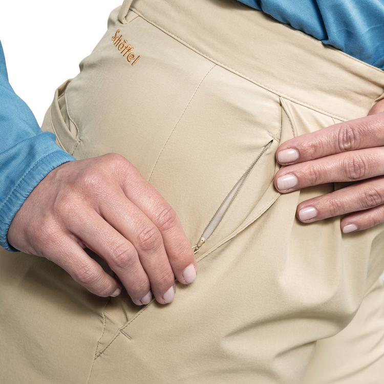 Sch&ouml;ffel Sch&ouml;ffel Shorts Annecy L Bermudas Damen - humus - 0 | SportScheck