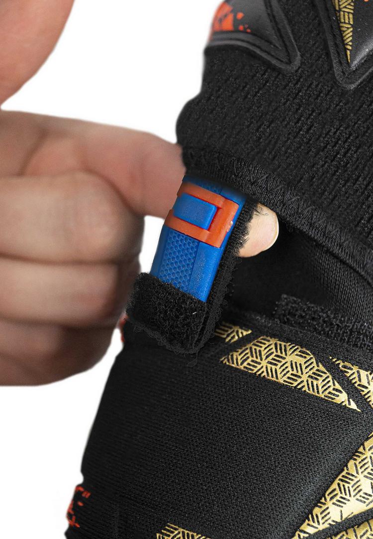 Reusch Reusch Attrakt SpeedBump Ortho-Tec Torwarthandschuhe - 7738 black / gold / orange - 3 | SportScheck