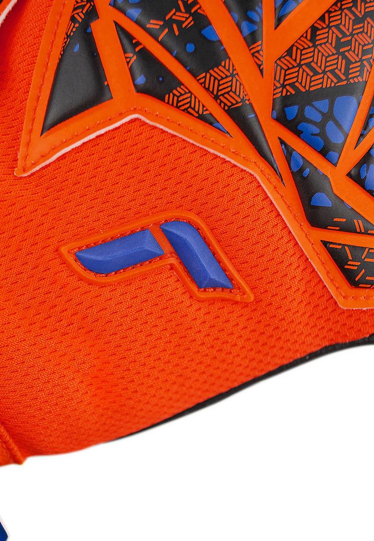 Reusch Reusch Attrakt Silver NC Torwarthandschuhe - 2211 hyper orng/elec blue/blck - 2 | SportScheck