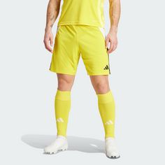 Rückansicht von adidas Tiro 24 Shorts Funktionsshorts Herren Team Yellow / Black
