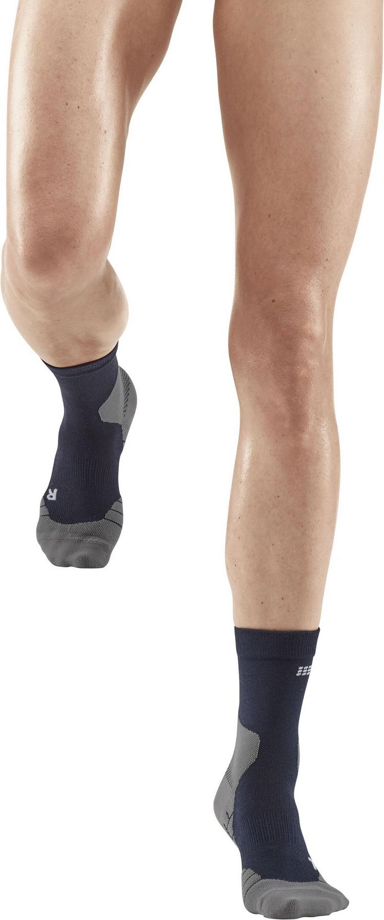 CEP CEP LIGHT MERINO HIKING COMPRESSION SOCKS Socken Damen - blue - 1 | SportScheck