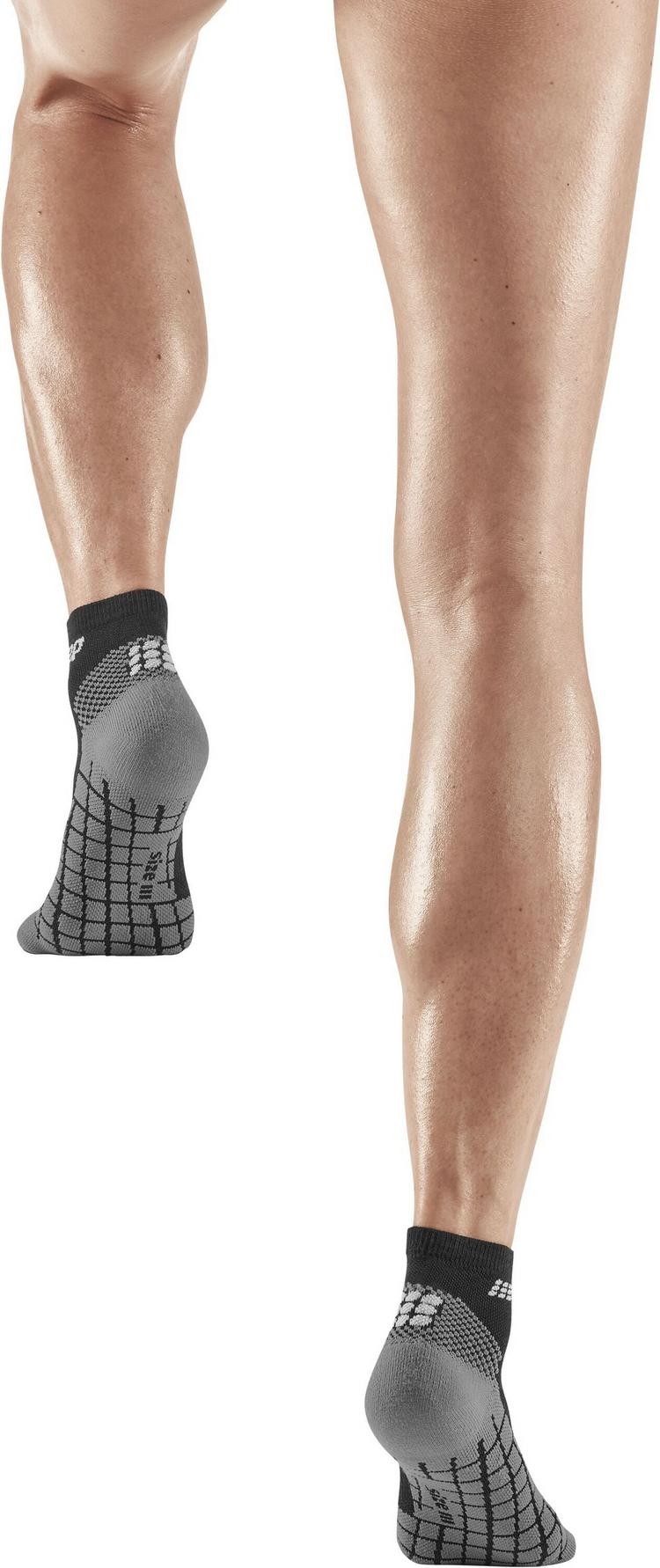 CEP CEP LIGHT MERINO HIKING COMPRESSION SOCKS Socken Damen - black - 2 | SportScheck