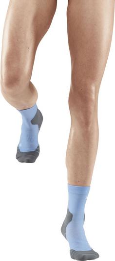 Rückansicht von CEP LIGHT MERINO HIKING COMPRESSION SOCKS Wandersocken Damen light blue