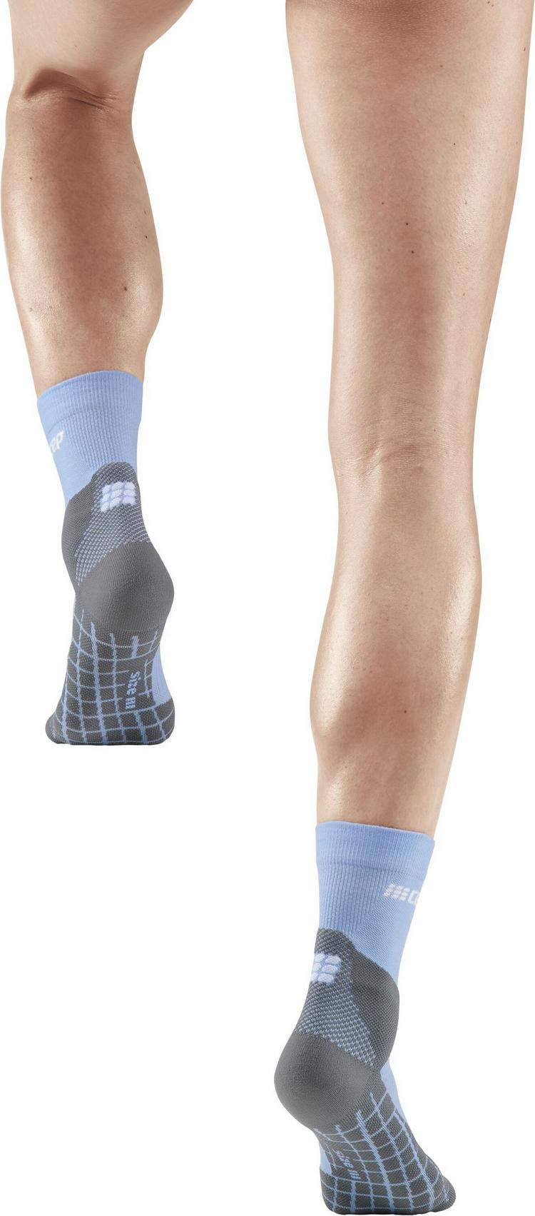 CEP CEP LIGHT MERINO HIKING COMPRESSION SOCKS Socken Damen - light blue - 1 | SportScheck
