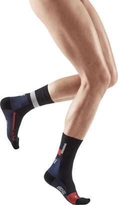 Rückansicht von CEP THE RUN LIMITED 2024.1 COMPRESSION SOCKS Laufsocken Damen black