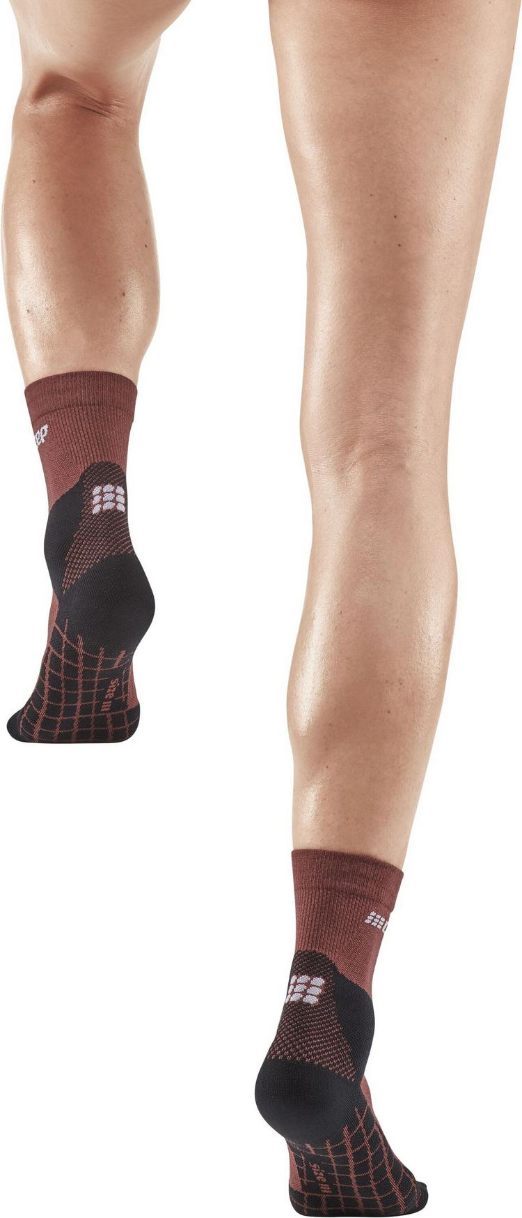 CEP CEP LIGHT MERINO HIKING COMPRESSION SOCKS Socken Damen - brown - 2 | SportScheck