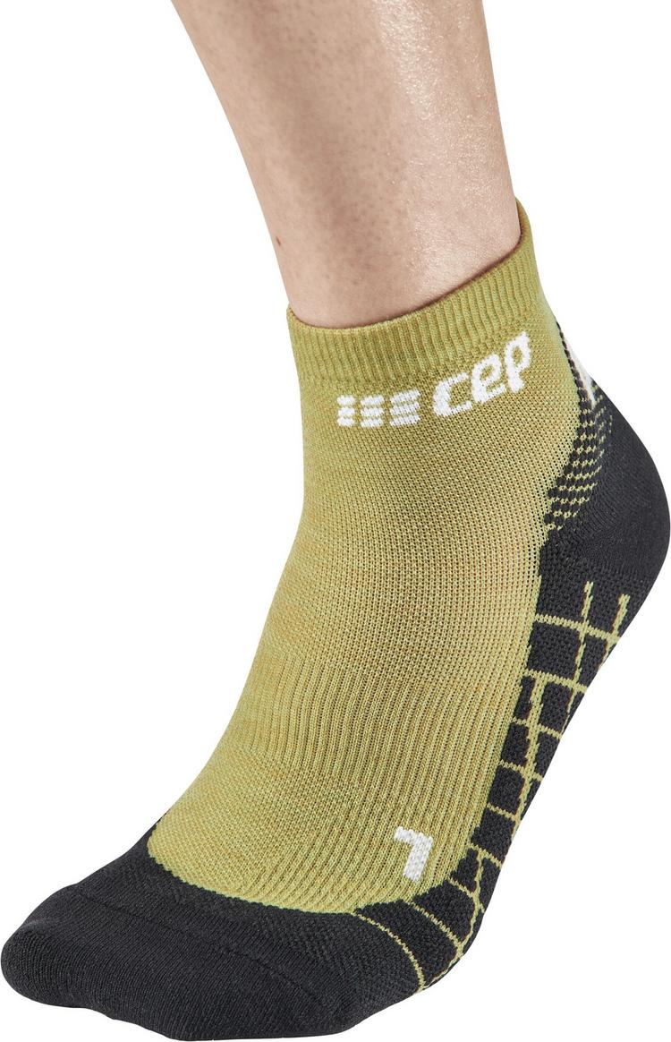 CEP CEP LIGHT MERINO HIKING COMPRESSION SOCKS Socken Damen - olive - 0 | SportScheck
