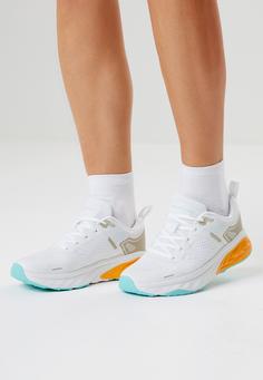 Rückansicht von Endurance Mallorca Laufsocken 1002 White