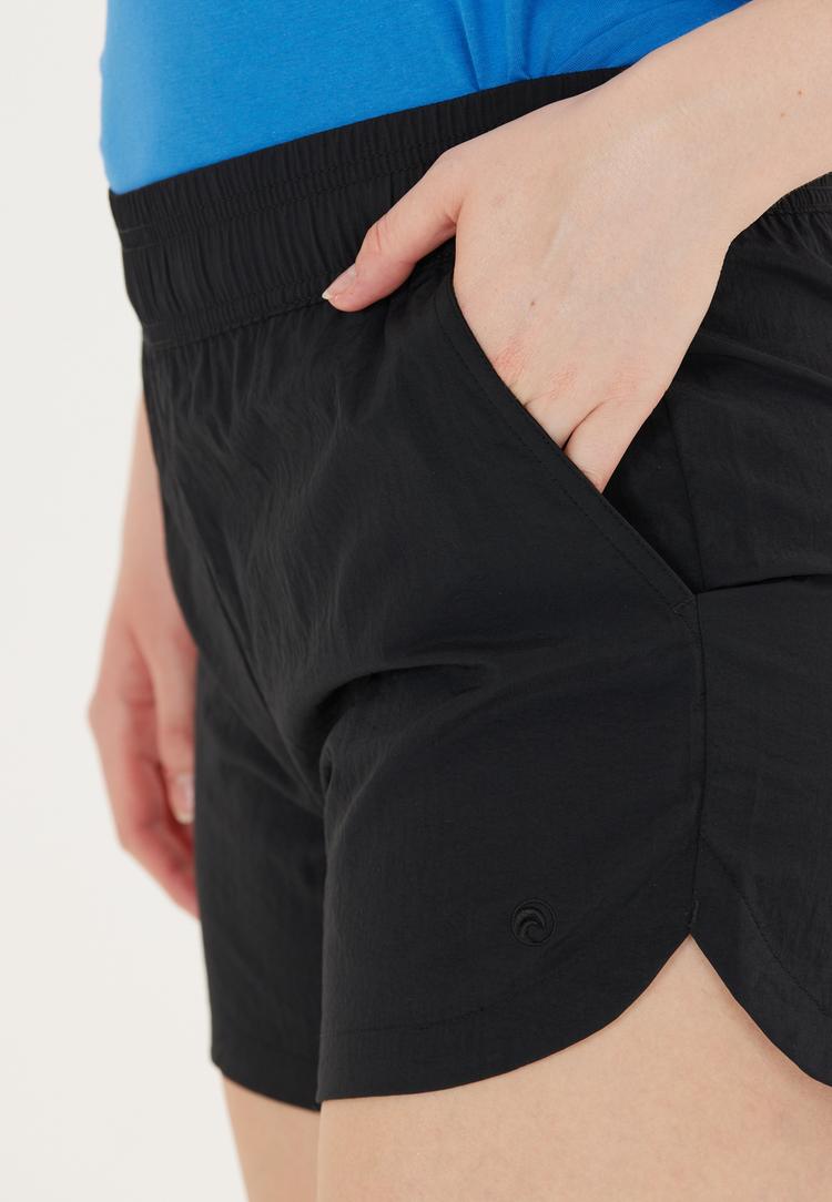 Cruz Cruz Lydia Shorts Damen - 1001 Black - 1 | SportScheck