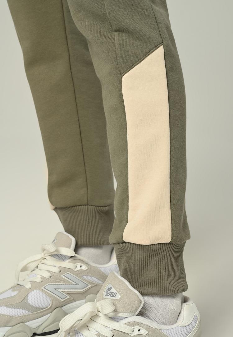 Tom Barron Tom Barron Trainingsanzug Damen - khaki - 0 | SportScheck