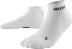 CEP ULTRALIGHT COMPRESSION SOCKS LOW CUT Laufsocken Herren white