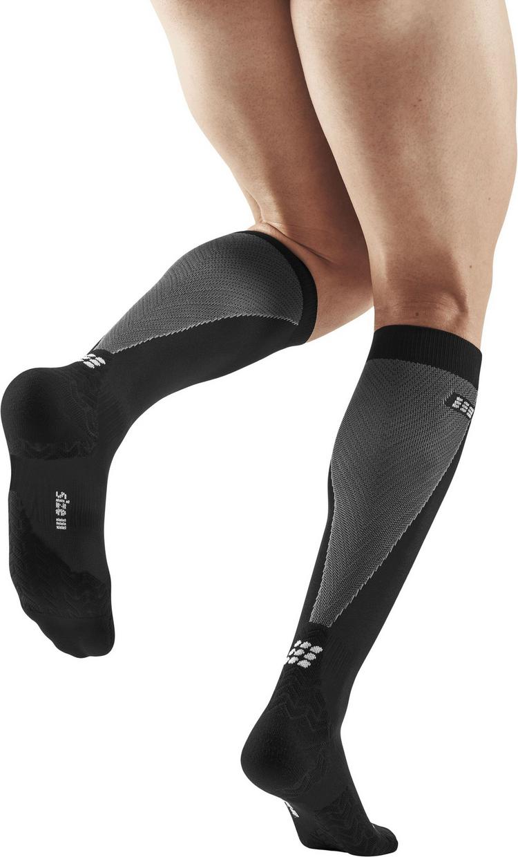 CEP CEP ULTRALIGHT COMPRESSION SOCKS KNEE-HIGH Socken Herren - black/grey - 1 | SportScheck