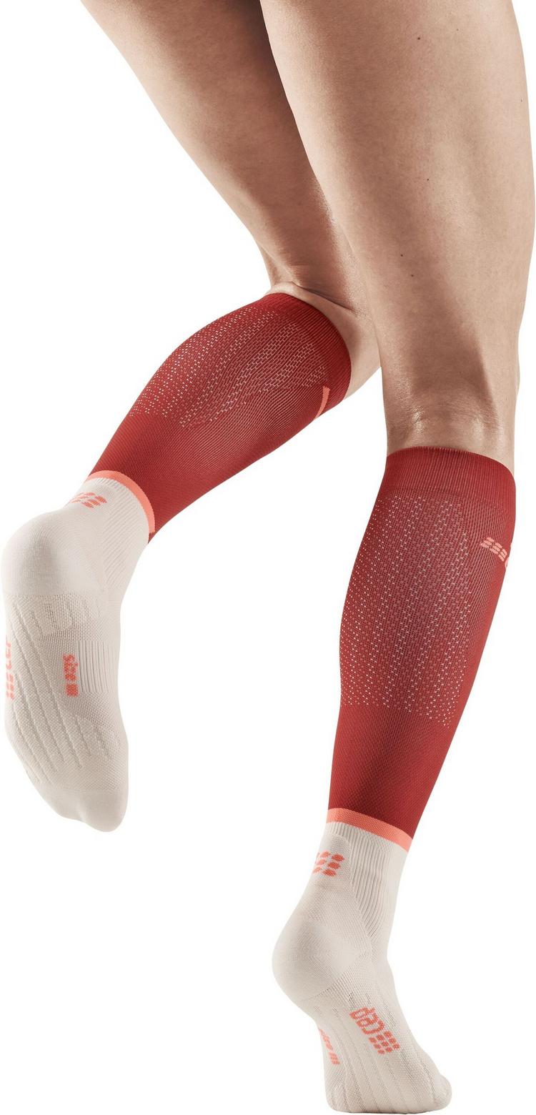CEP CEP THE RUN COMPRESSION SOCKS KNEE-HIGH Socken Damen - red/off white - 1 | SportScheck