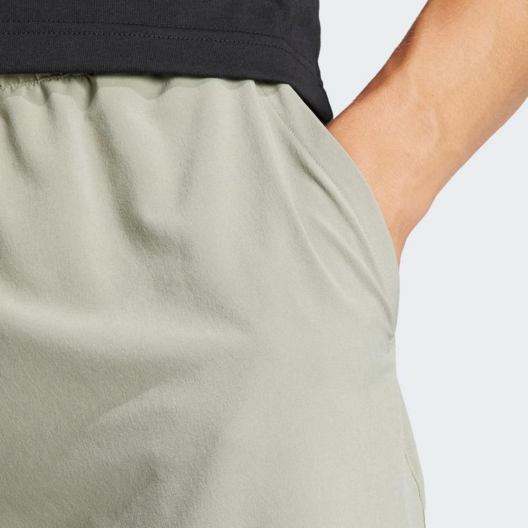 adidas adidas Club 7IN" Tennisshorts Herren - silver pebble - 1 | SportScheck