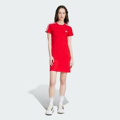 Rückansicht von adidas Essentials 3-Streifen T-Shirt-Kleid Kurzarmkleid Damen Better Scarlet