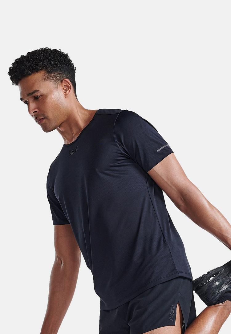 2XU 2XU Light Speed Tech Tee Funktionsshirt Herren - black-black reflective - 1 | SportScheck