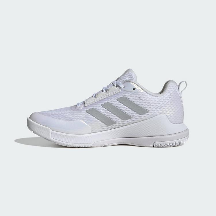 adidas adidas Novaflight 2 Indoor Schuh Hallenschuhe Damen - Cloud White / Silver Metallic / Cloud White - 5 | SportScheck