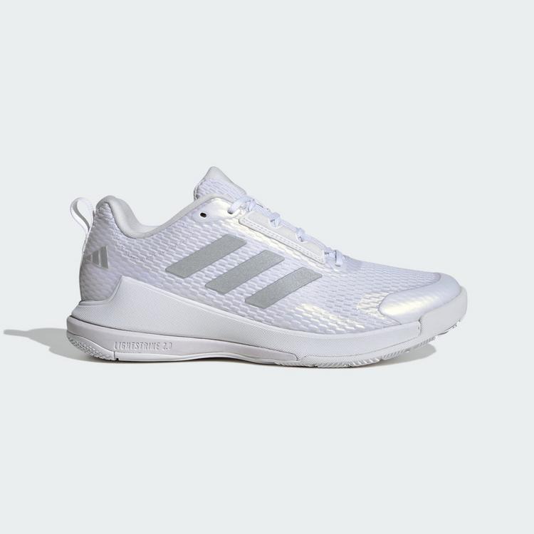 adidas adidas Novaflight 2 Indoor Schuh Hallenschuhe Damen - Cloud White / Silver Metallic / Cloud White - 6 | SportScheck