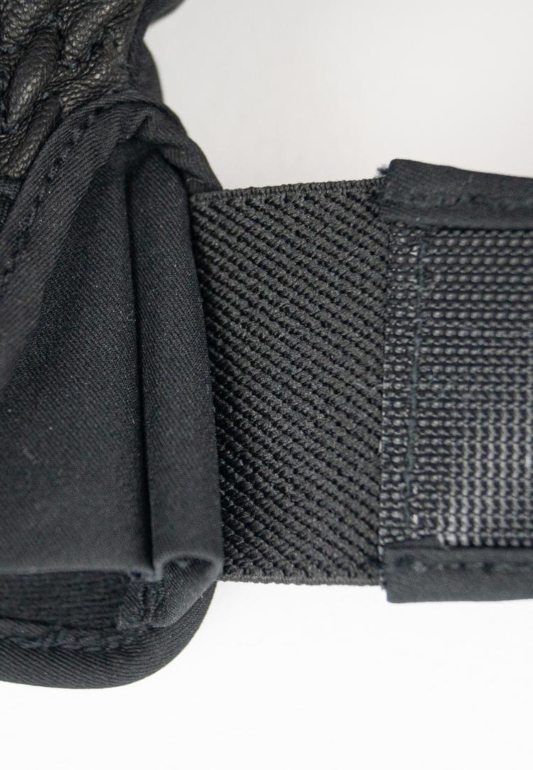 Reusch Reusch Lleon R-TEX&reg; XT Handschuh - 7707 black / gold - 4 | SportScheck