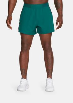 Rückansicht von Gold’s Gym  MARK Shorts Herren malachite