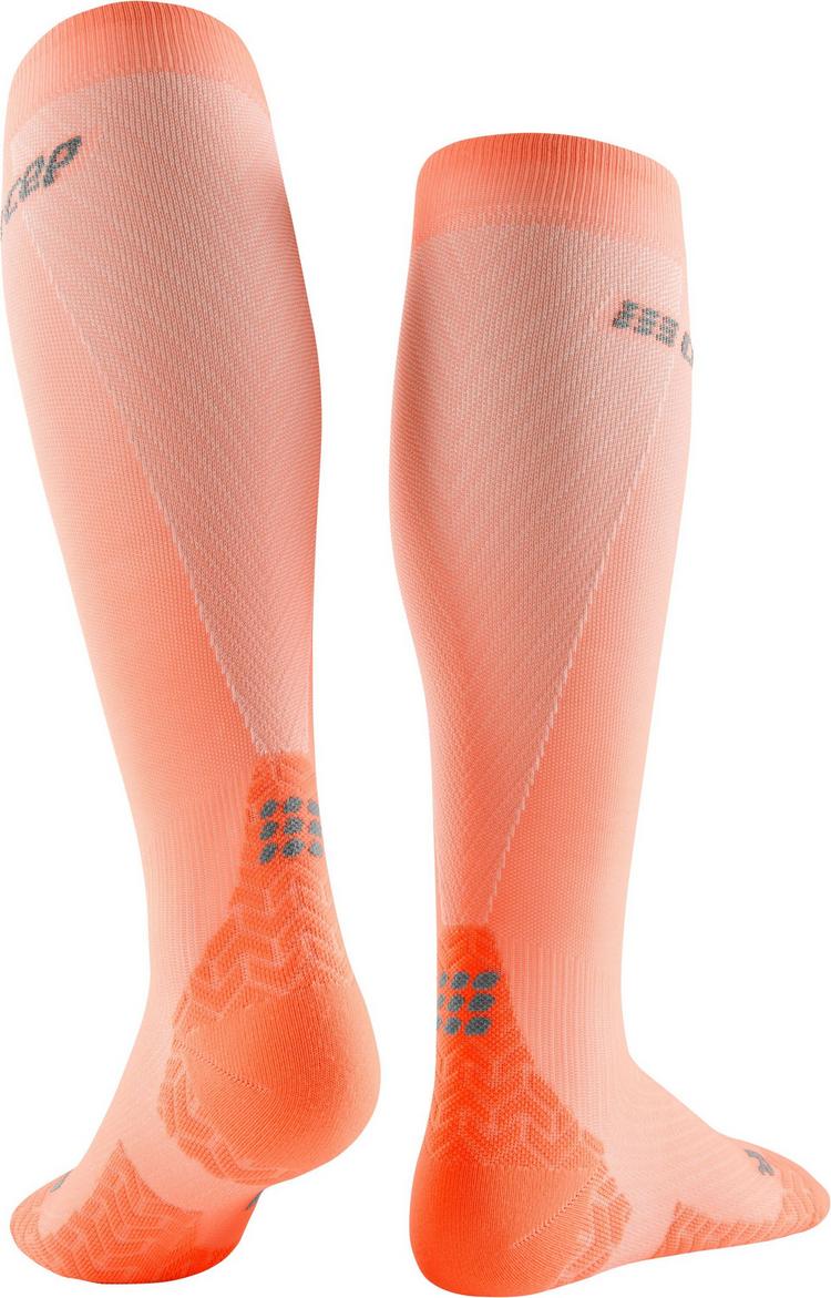 CEP CEP ULTRALIGHT COMPRESSION SOCKS KNEE-HIGH Socken Damen - coral/cream - 0 | SportScheck