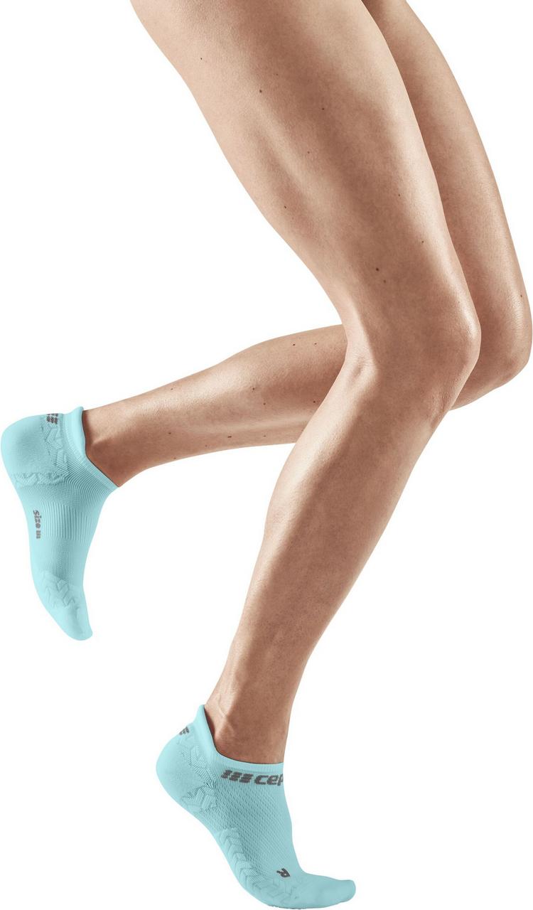 CEP CEP ULTRALIGHT COMPRESSION SOCKS NO SHOW Socken Damen - light blue - 0 | SportScheck
