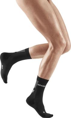 Rückansicht von CEP ULTRALIGHT COMPRESSION SOCKS MID CUT Laufsocken Damen black/grey