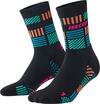 CEP MID CUT THE RUN LIMITED KOMPRESSION Socken Damen - black/neon pink