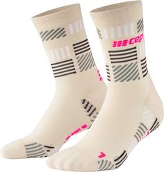 CEP MID CUT THE RUN LIMITED KOMPRESSION Laufsocken Damen cream/neon pink