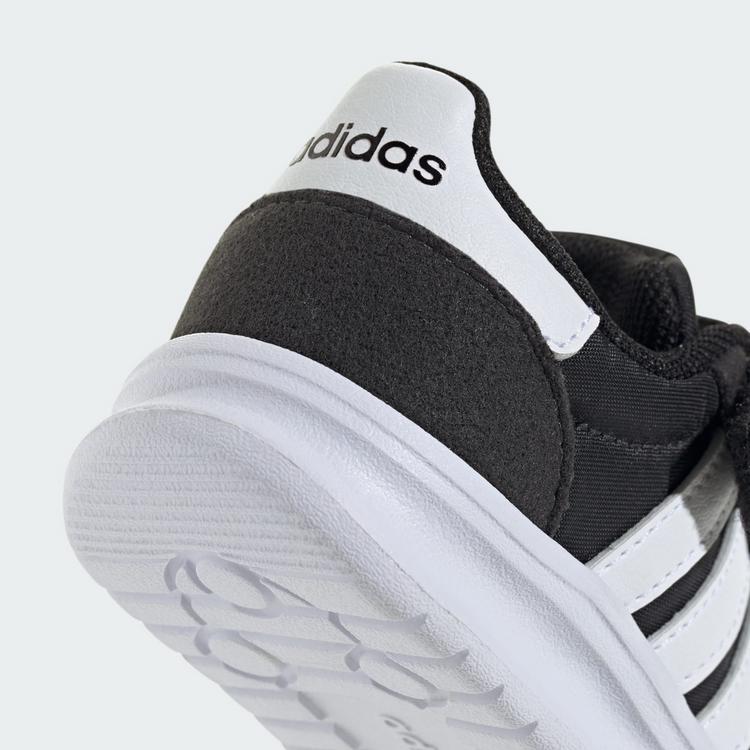 adidas adidas Run 70s 2.0 Kids Schuh Sneaker Kinder - Core Black / Cloud White / Core Black - 7 | SportScheck
