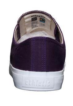 Rückansicht von ethletic Fair Trainer White Cap Lo Cut Sneaker grape velvet just white