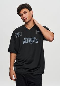 Rückansicht von Re:Covered NFL Patriots NE 60 Oversized T-Shirt Black