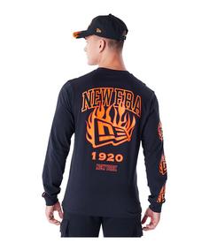 Rückansicht von New Era Ne Flag Flame T-Shirt T-Shirt Herren schwarz