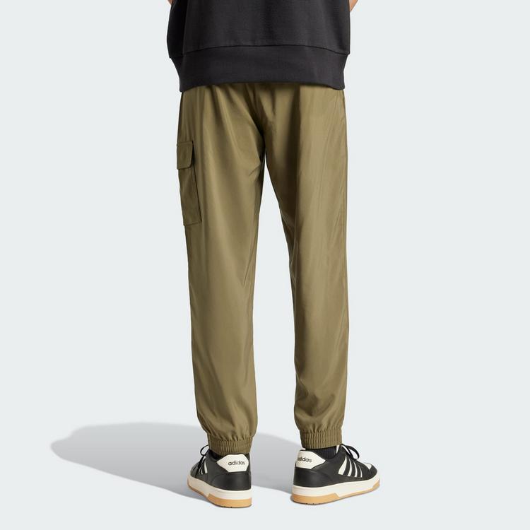 adidas adidas Essentials Small Logo Cargohose Cargohose Herren - Olive Strata / Black - 1 | SportScheck