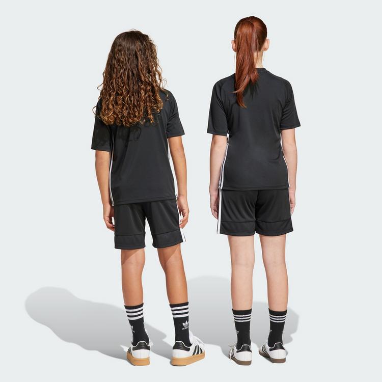 adidas adidas Tiro 25 Essentials Kids Shorts Fu&szlig;ballshorts Kinder - Black / White - 2 | SportScheck