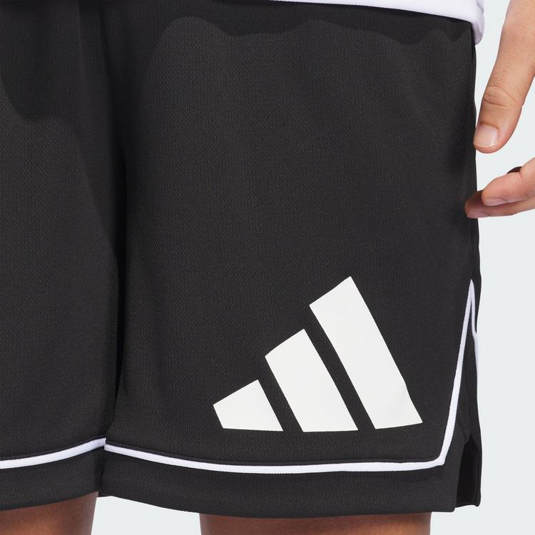 adidas adidas adidas Basketball Badge of Sport Shorts Basketball-Shorts Herren - Black / White - 0 | SportScheck