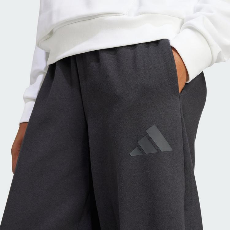adidas adidas Essentials Contemporary Logo Barrel Hose Trainingshose Damen - Black - 0 | SportScheck
