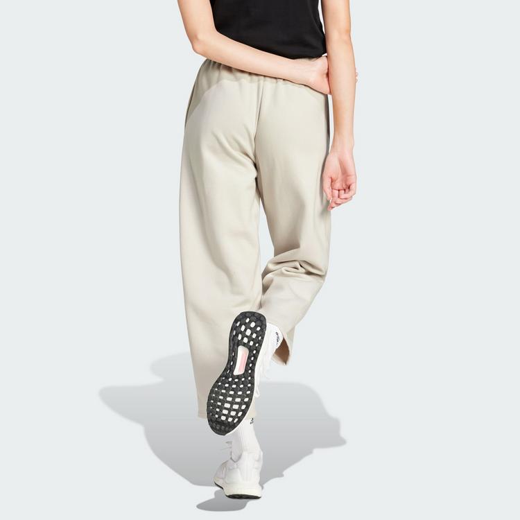 adidas adidas Essentials Contemporary Logo Barrel Hose Trainingshose Damen - Beige - 1 | SportScheck