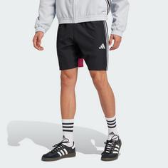 Rückansicht von adidas Tiro 25 Essentials Woven Shorts Fußballshorts Herren Black / Clear Grey / Real Magenta