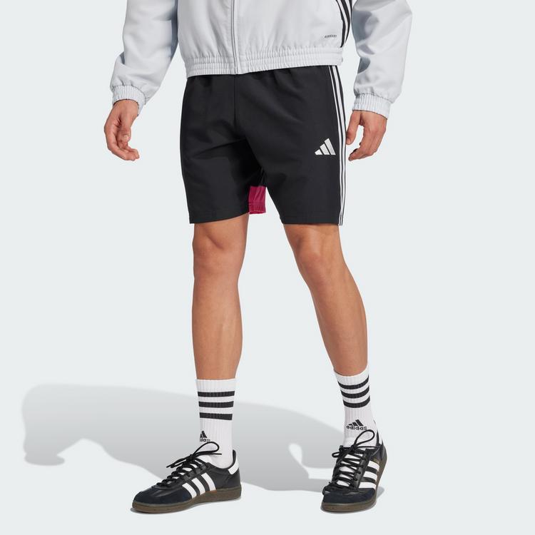 adidas adidas Tiro 25 Essentials Woven Shorts Fu&szlig;ballshorts Herren - Black / Clear Grey / Real Magenta - 0 | SportScheck