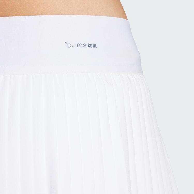 adidas adidas Club Pleated Tennisrock Hot Pants Damen - White - 1 | SportScheck