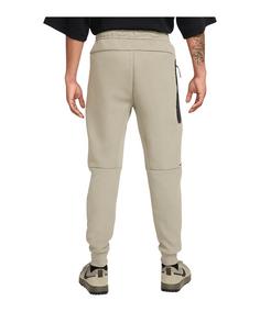 Rückansicht von Nike Tech Fleece Jogginghose Shorts Herren gruenschwarz