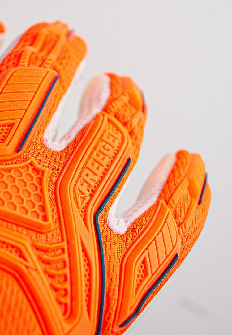 Reusch Reusch Attrakt Freegel Silver Jr Torwarthandschuhe - shocking orange - 7 | SportScheck