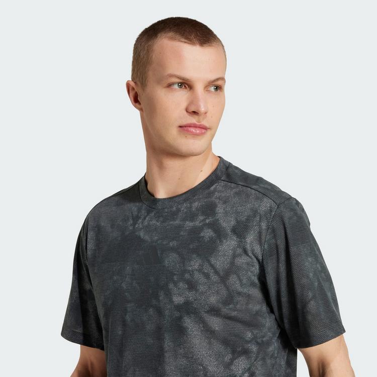 adidas adidas PrimeLift Graphic T-Shirt T-Shirt Herren - Grey / Grey Six / Black - 1 | SportScheck