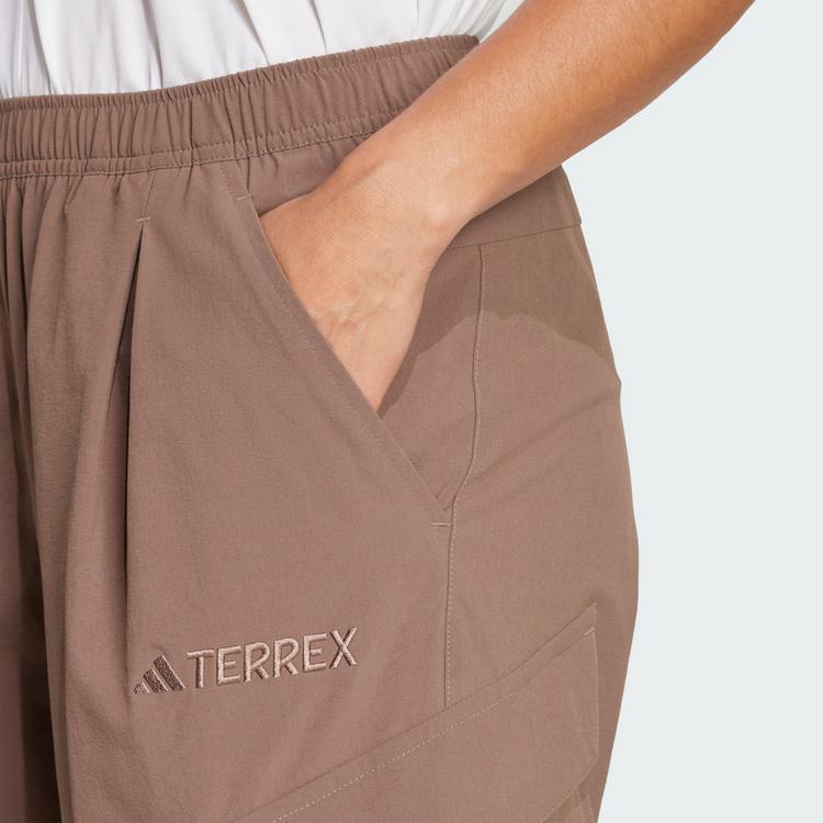 adidas adidas Terrex Xploric Cargohose Wanderhose Damen - Earth Strata - 1 | SportScheck