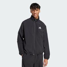 Rückansicht von adidas Essential Windbreaker mit kleinem Logo Windbreaker Herren Black / White