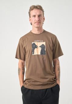 Rückansicht von Cleptomanicx Classic Tee Debate Club Printshirt Herren Rain Drum