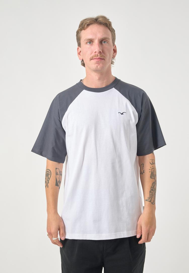 Cleptomanicx Cleptomanicx Boxy Tee Ligull College T-Shirt Herren - Blue Graphite - 0 | SportScheck